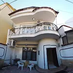 God\'S Villa